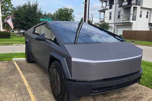 Tesla Cybertruck Body Repair: 2024 Cybertruck